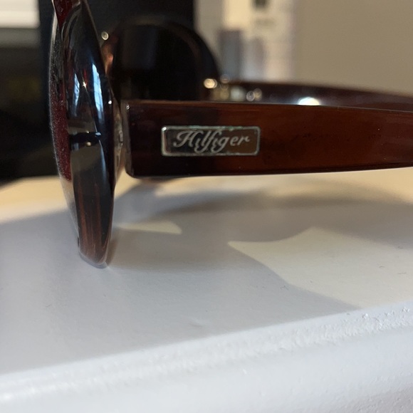 SunGlasses - Picture 3 of 3